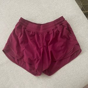 Lululemon hotty hot shorts 4”
